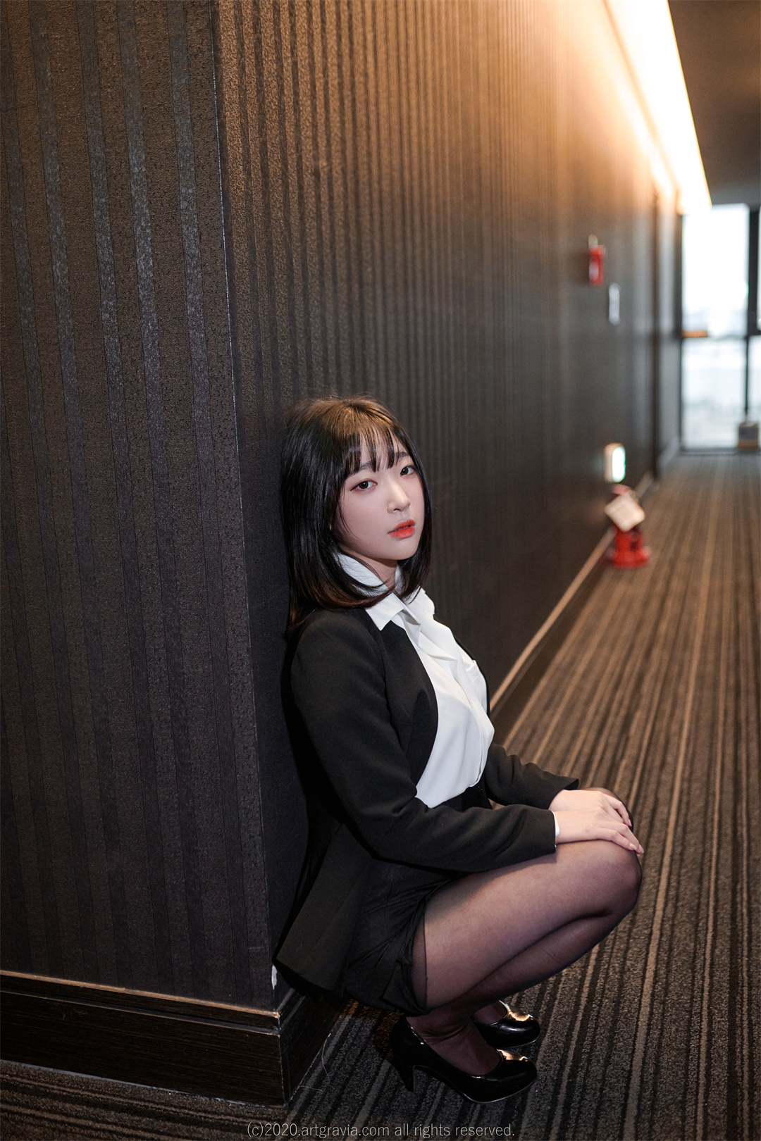 女强人风采，姜仁卿的ARTGRAVIA NO.08系列惊艳亮相-推图猫