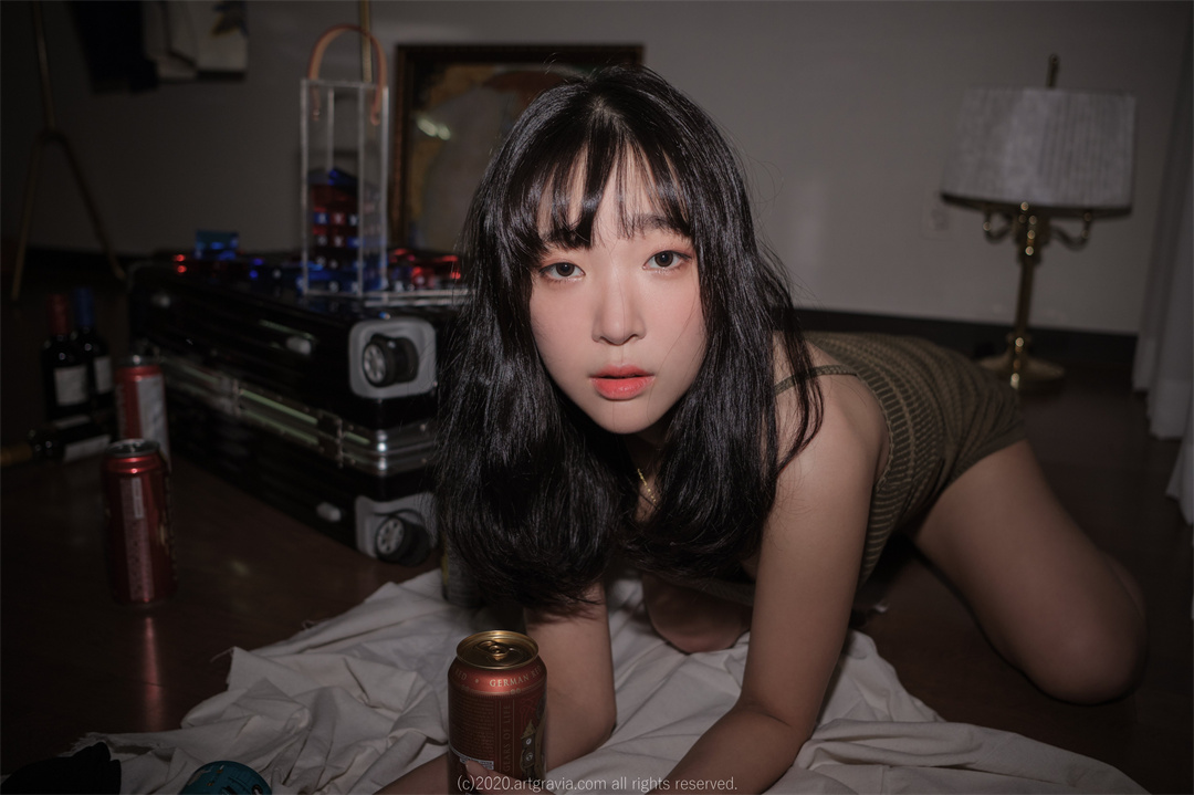 思考游戏中的艺术之美，姜仁卿的ARTGRAVIA写真VOL.190期