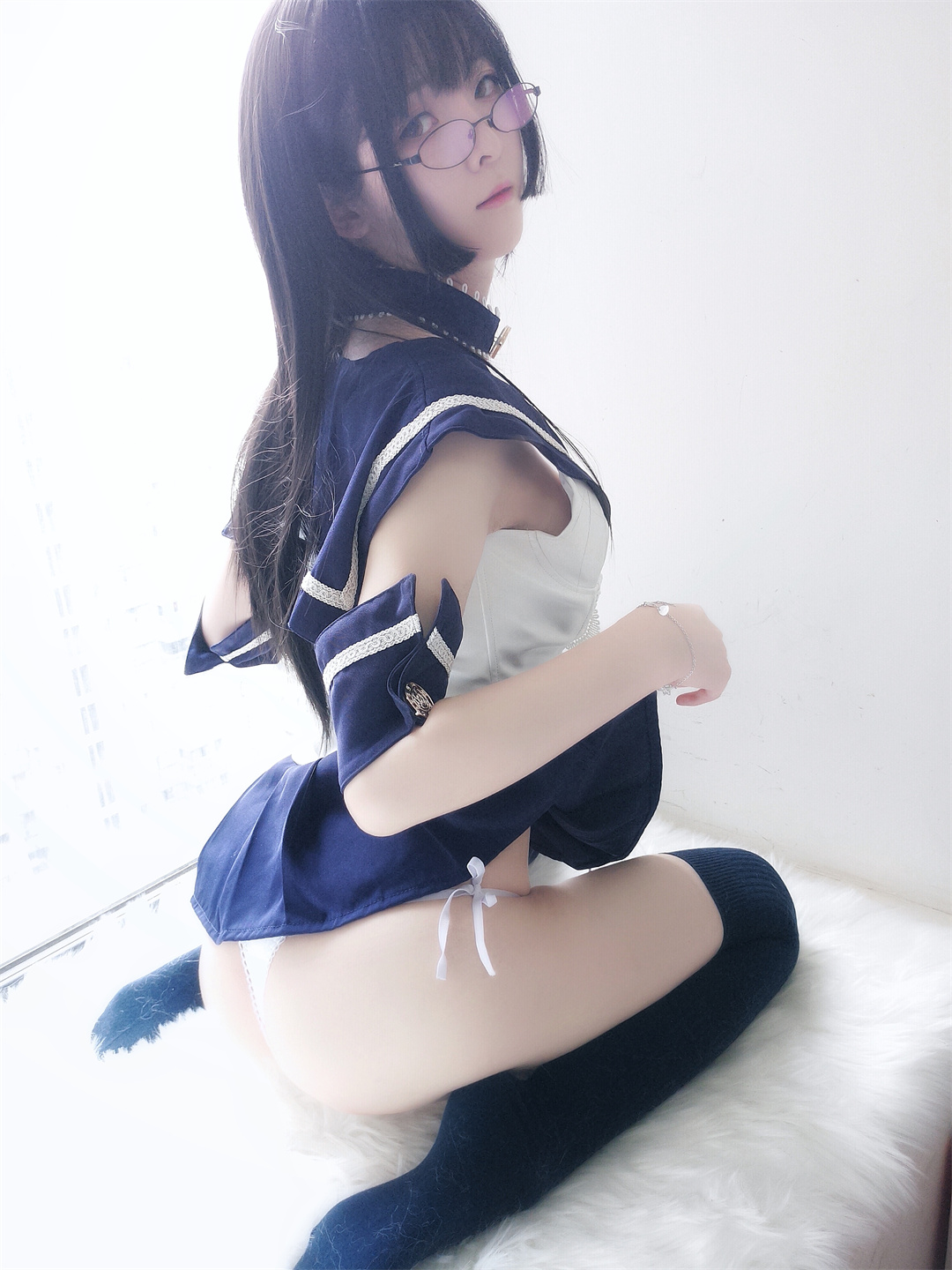 央泽的艺术魅力，NO.028《武士刀与水手服》惊艳登场