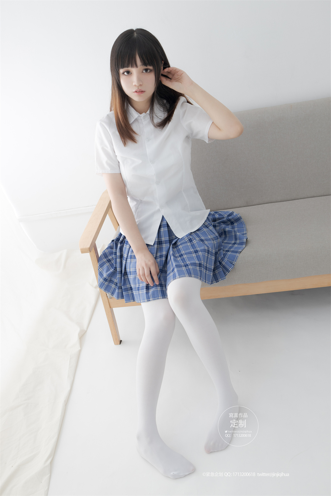 森萝财团：“有料08作品穆”解读：流行财团女孩的现代复古魅力！
