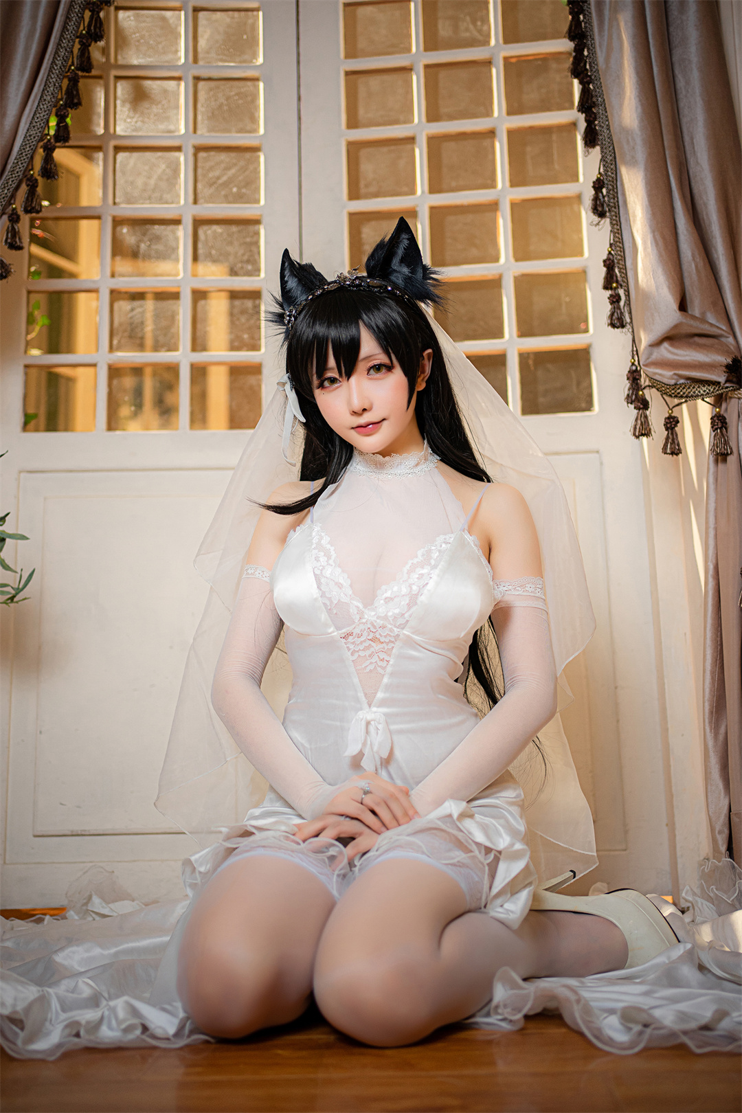 星之迟迟的《爱宕婚纱》——光影与梦幻的完美交织