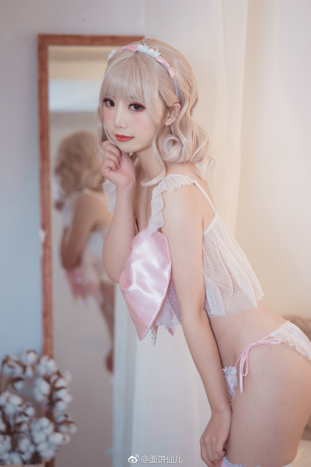 面饼仙儿：温馨少女心事内衣套揭秘！