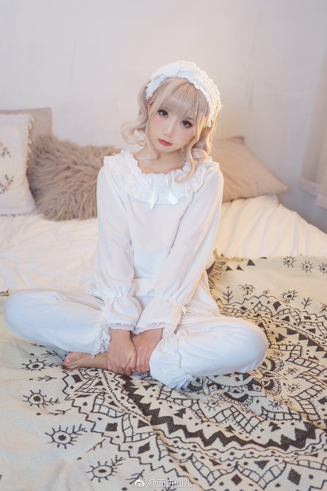 面饼仙儿：温馨少女心事内衣套揭秘！