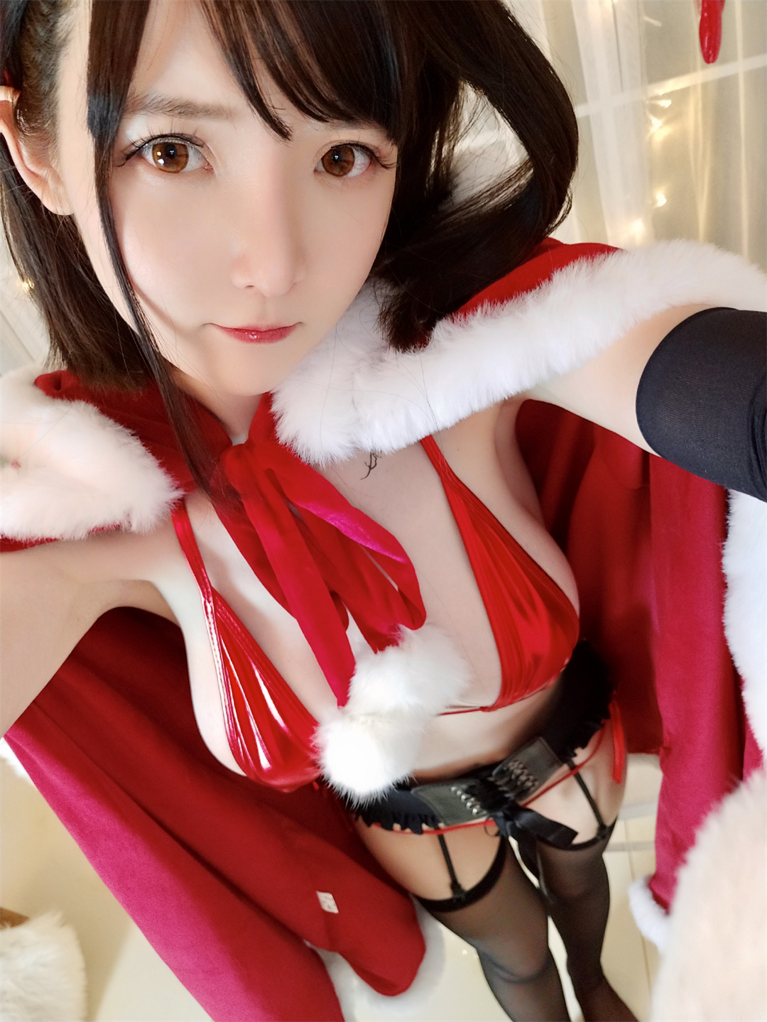 央泽的《圣诞兔》喵式点评：探寻节日魔力与无限魅力！