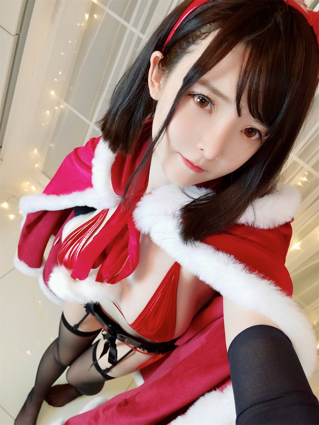 央泽的《圣诞兔》喵式点评：探寻节日魔力与无限魅力！