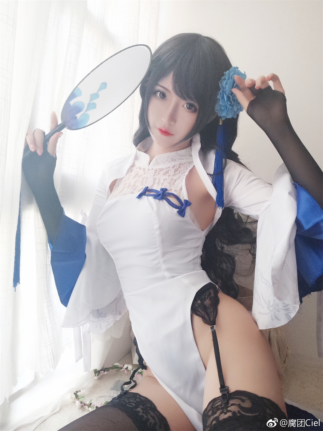 腐团儿的《少女前线》——宛如梦境的少女
