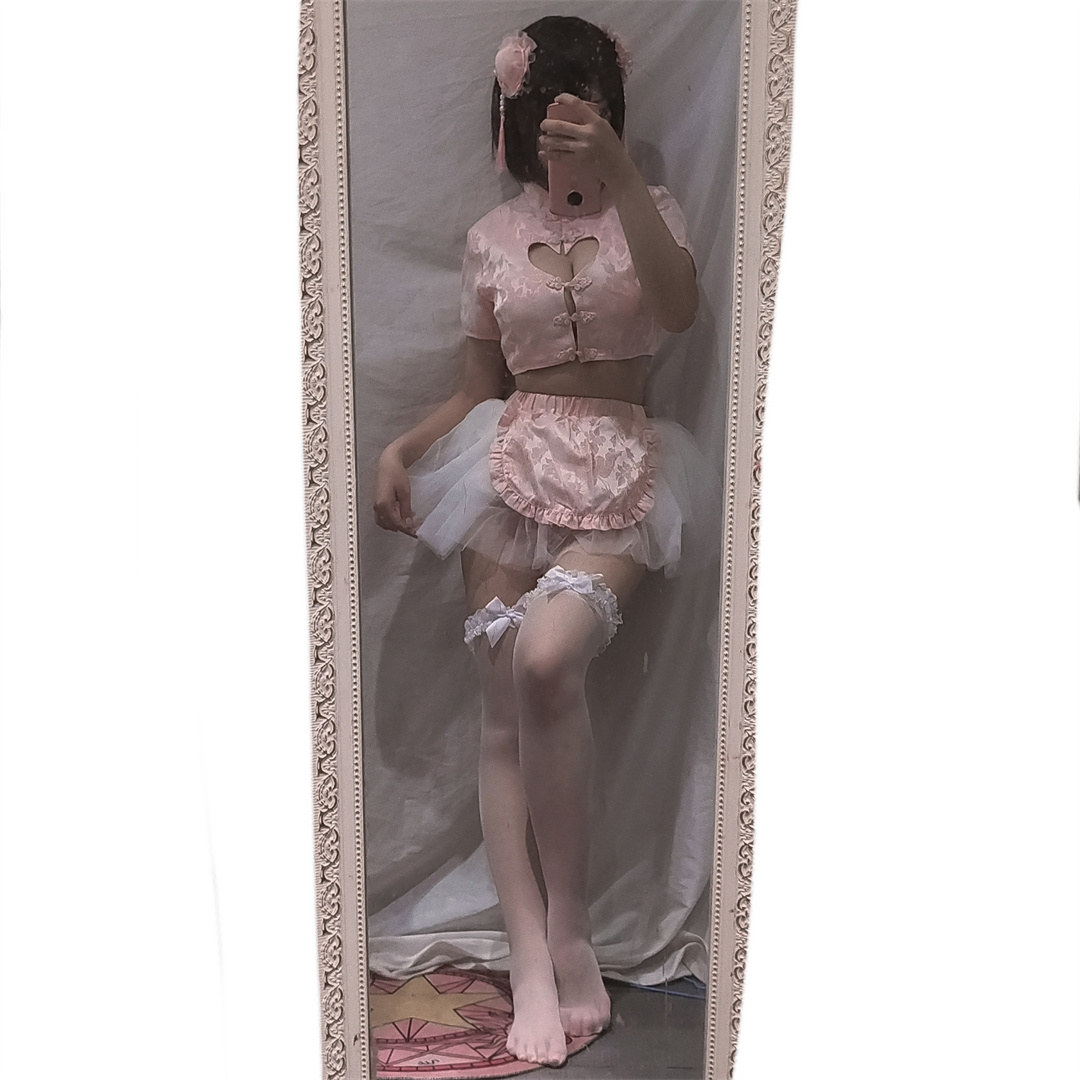 蜜汁猫裘的No.043作品——《中华娘自拍版》